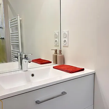 Appartement Le Baron Du Marais - élégant Et